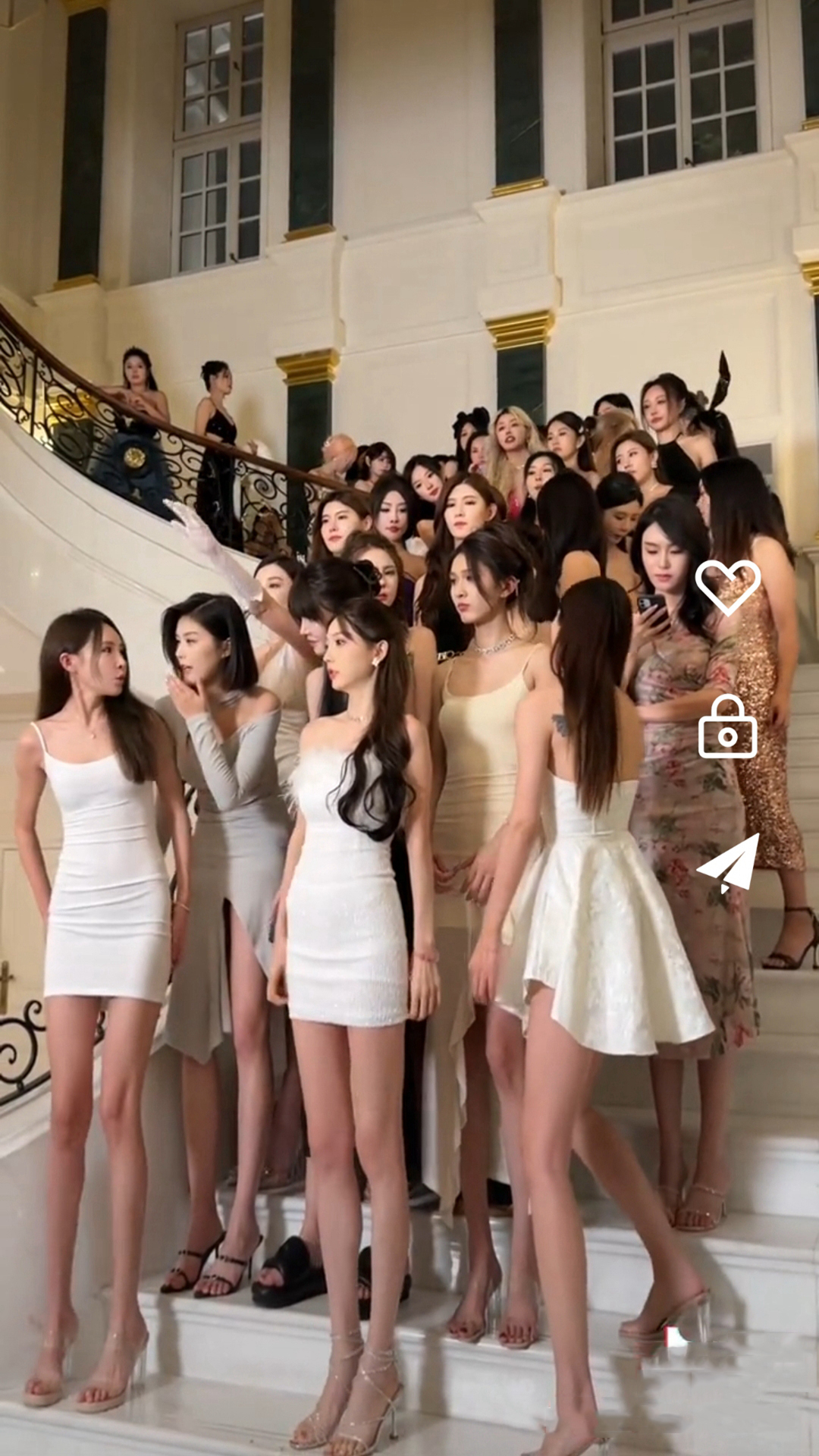 女生足球袜哪个长度好看截图